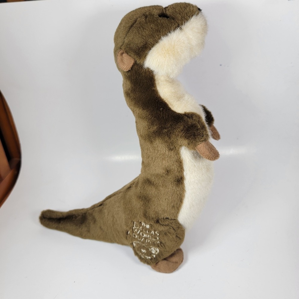 The Dallas World Aquarium Standing Otter 11 Inch Plush Stuffed Animal Toy